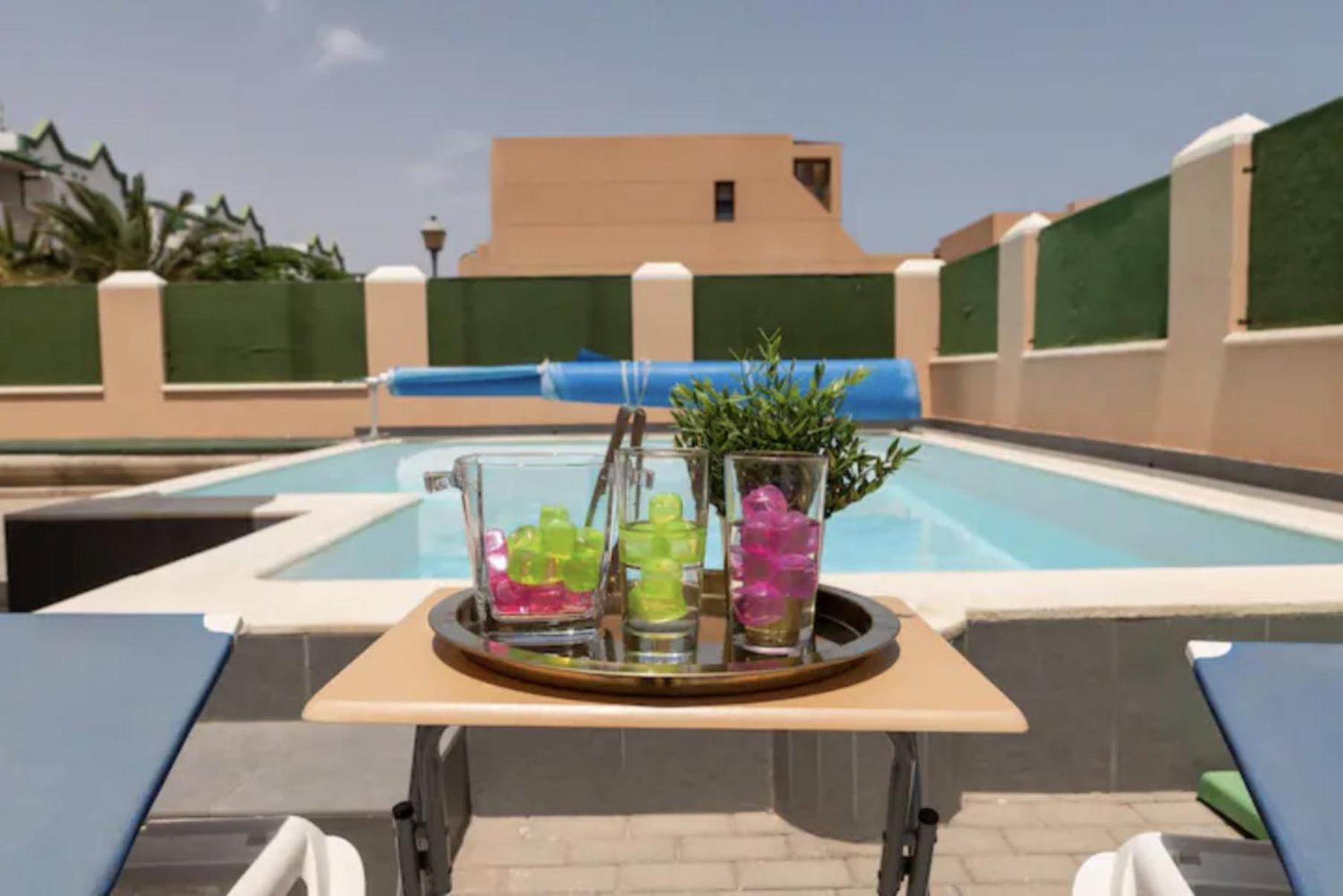Lightbooking Esmeralda Piscina Privada